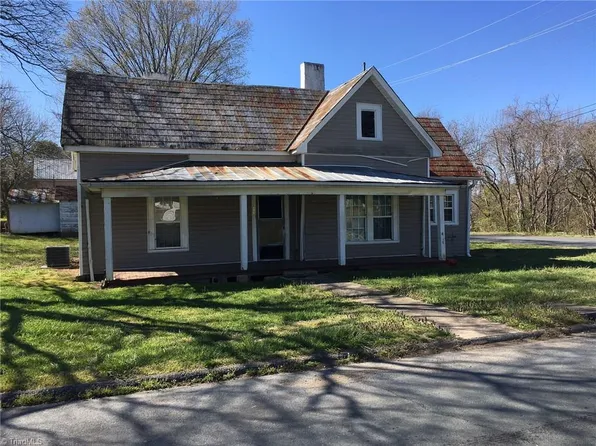 400 Guilford St, Lexington, NC 27292