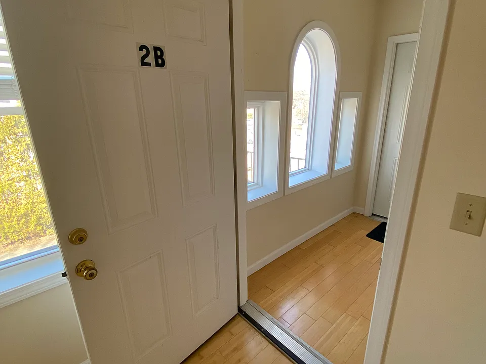 91 South St #2B