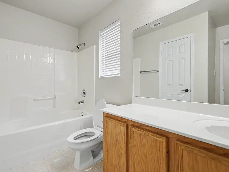 4000 Bull Run Dr — Photo 17