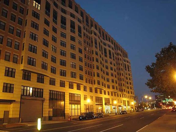 400 Massachusetts Ave. NW