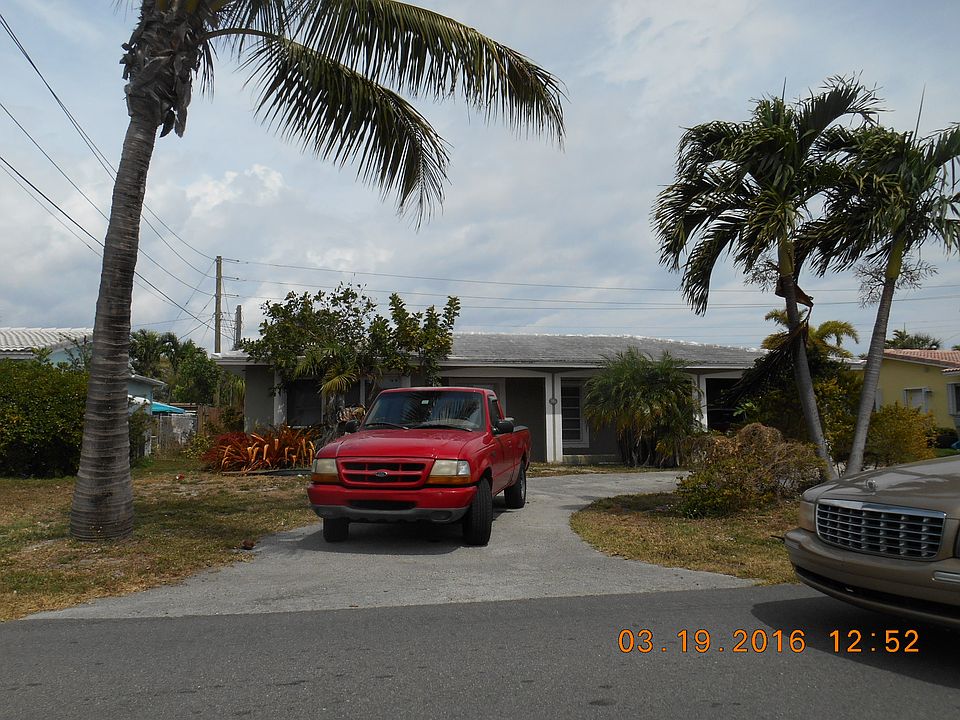 1st image of 341 SE 5th Ct