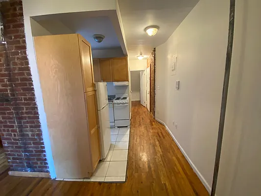 Rented by Crosstown Apartments NYC | media 26