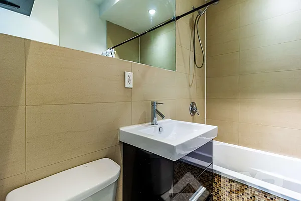 Rented by EXR | media 15