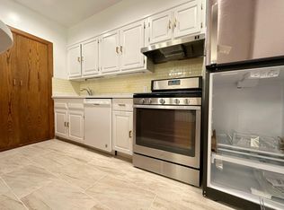 657 Humboldt St #2, Brooklyn, NY 11222