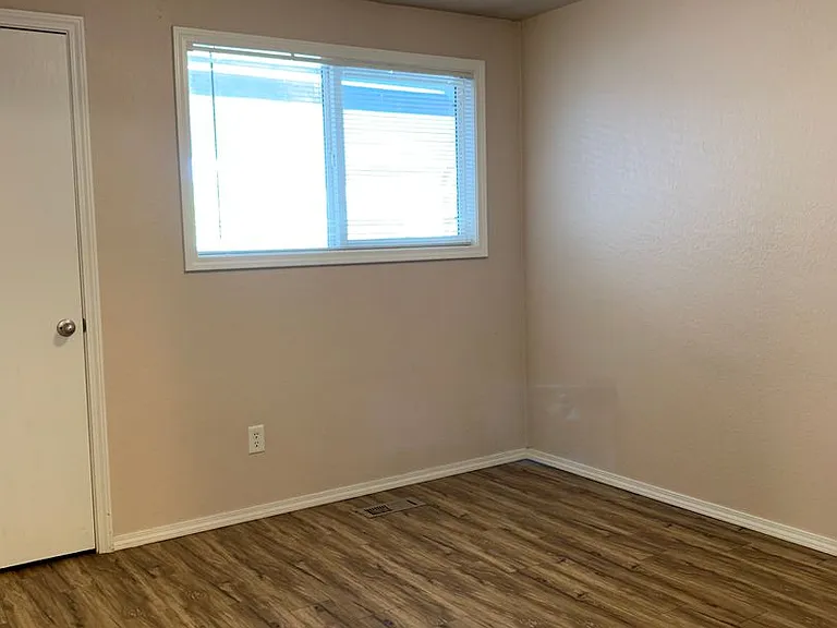 2068 S Colorado Ave — Photo 7