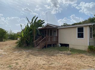 7535 Richter Rd, Elmendorf, TX 78112