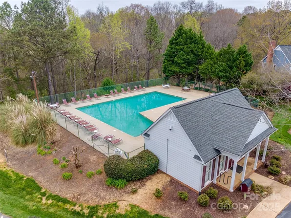 609 Tysons Forest Dr, Rock Hill, SC 29732