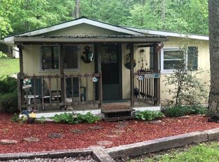 457 Wilderness Rd, Mammoth Cave, KY 42259
