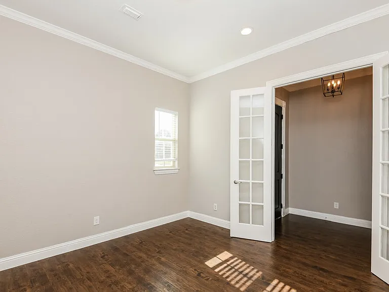 413 Blue Star Ct — Photo 9