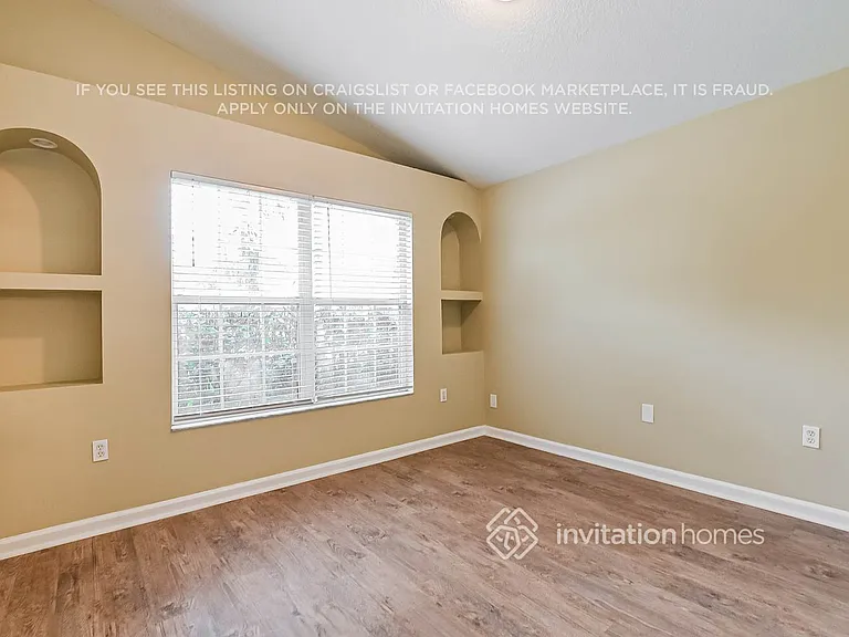 2875 Spring Heather Pl — Photo 12