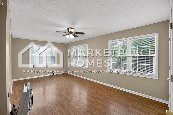 1 bed, 1.0 bath, 700 sqft, $650 — Photo 3