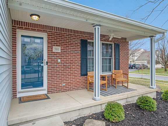 5th image of 581 Heartland Meadows Dr