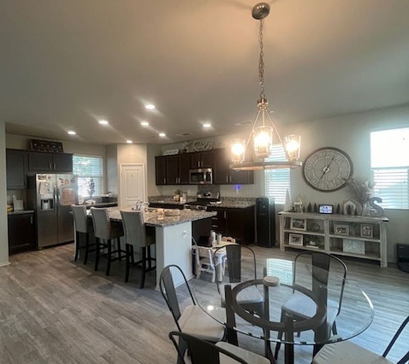 1st image of 40078 Calle Real #61