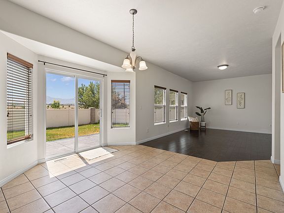 4th image of 3991 W Hollandia Ln