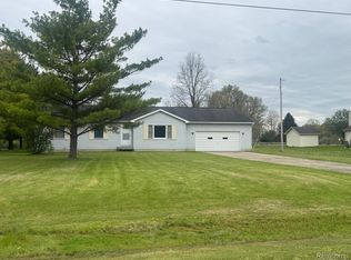 10056 Carlee June Dr, Fenton, MI 48430