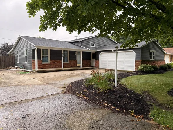 960 Victoria Dr, Bucyrus, OH 44820