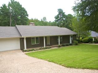 7 Woodberry Rd, Little Rock, AR 72212