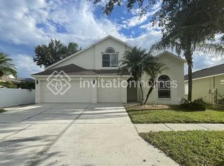 5918 Montford Dr, Zephyrhills, FL 33541