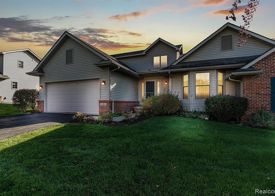 6263 Northridge Hills Dr, Brighton, MI 48116 Zillow
