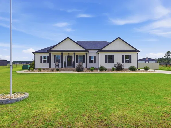 6953 Persimmon Rd., Aynor, SC 29511