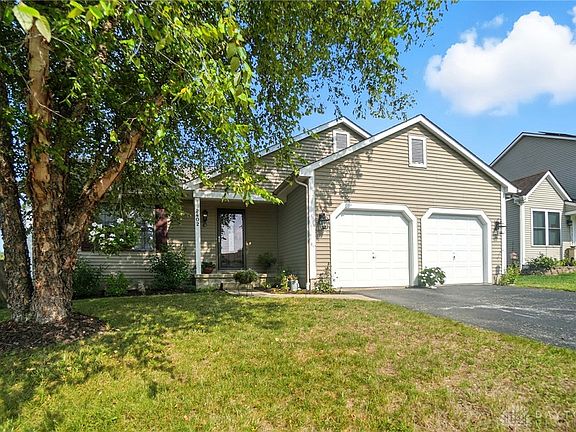 4th image of 2402 Rock Creek Ct
