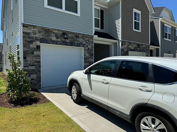 2nd image of 2038 Strickland Oak Way