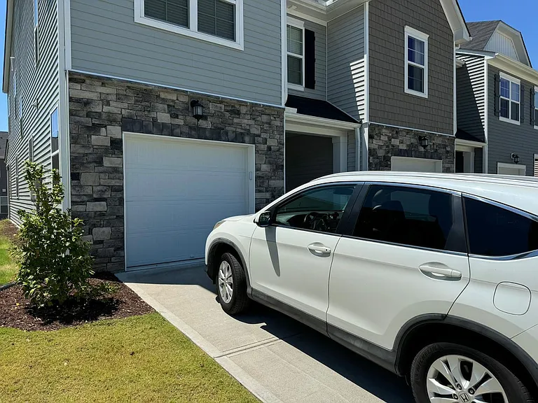 2038 Strickland Oak Way — Photo 2