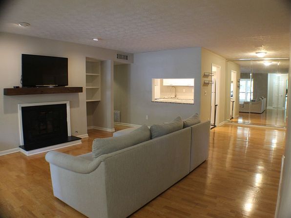 301 Dunbar Dr