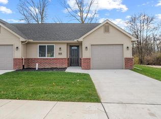 5401 Volterra Dr, Monroe, MI