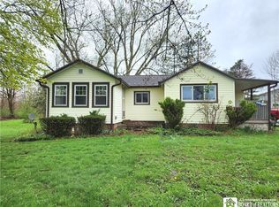 11419 Bennett State Rd, Silver Creek, NY 14136