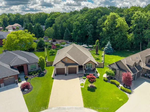 51 Ashby Cres, Strathroy Caradoc, ON N7G 0C9