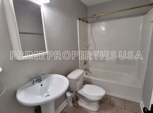 525 Maple St, East Pittsburgh, PA 15112