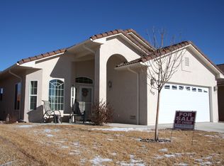 5113 Peachcrest Dr, Pueblo, CO 81005