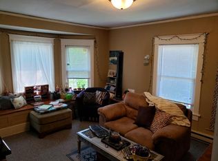 613 W Springfield Ave APT 4, Champaign, IL 61820