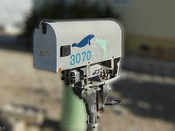 2nd image of 3070 Harpoon Ln
