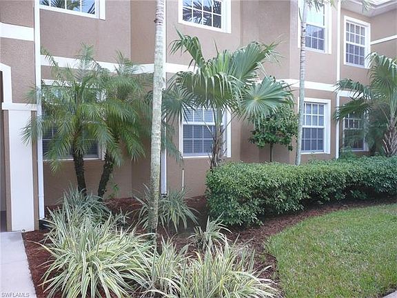 3rd image of 1077 Winding Pines Cir Unit 204
