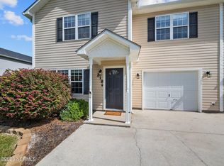 218 Smallwood Rd, Hubert, NC 28539