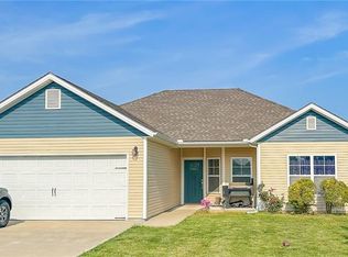 384 SE 971st, Knob Noster, MO 65336