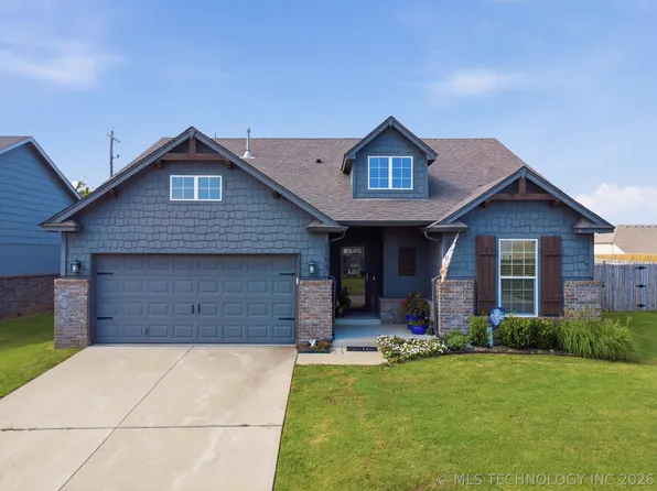 3204 W Charlotte St, Broken Arrow, OK 74011