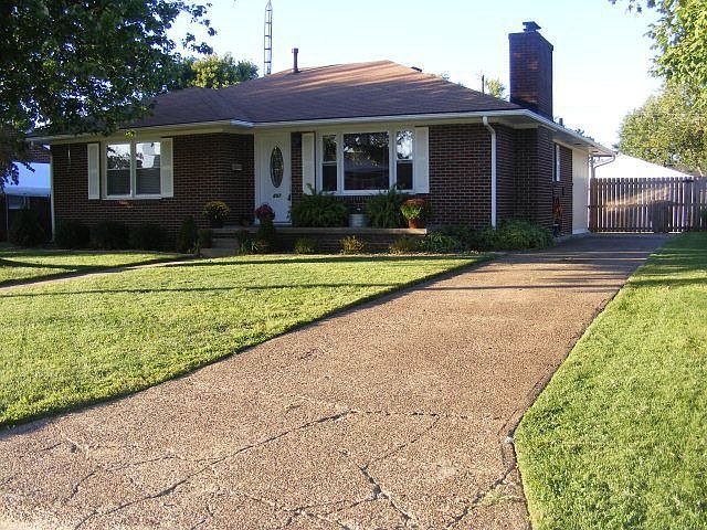 1st image of 307 Stockton Dr