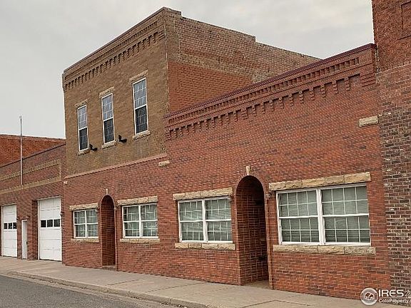 2nd image of 119 Main St