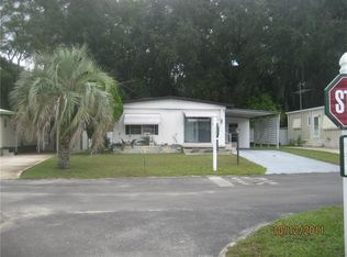 4742 Flamingo Dr, Zephyrhills, FL 33541