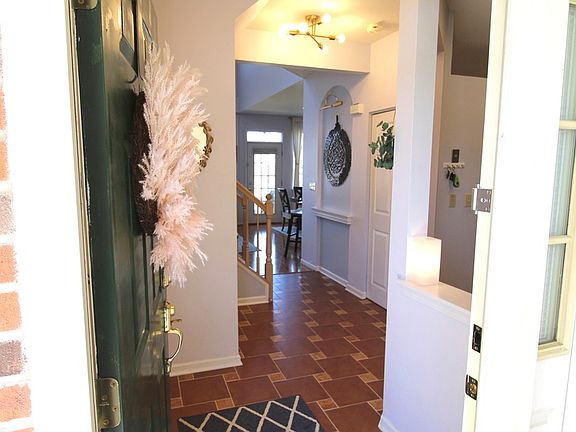 5th image of 5380 Bayberry Ct #1401