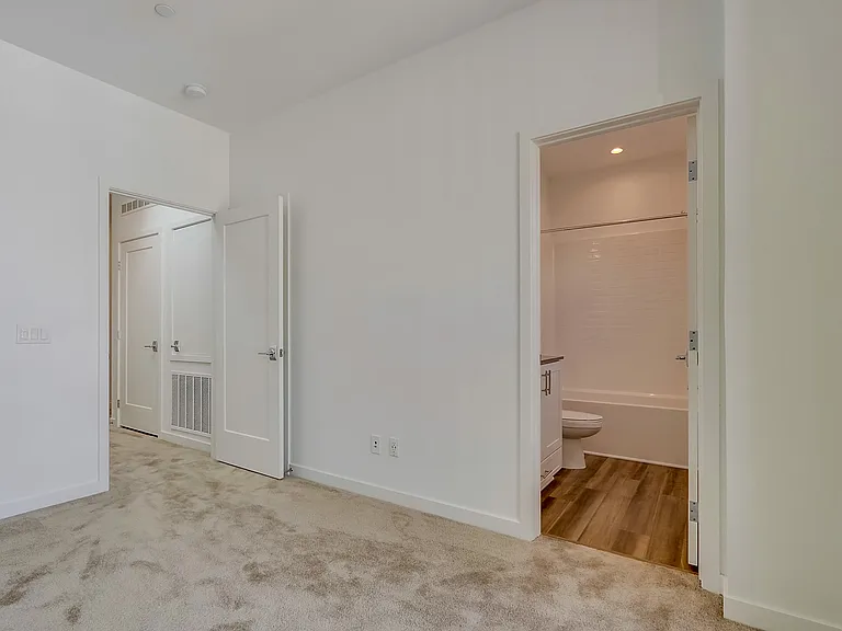 2316 Synergy Dr — Photo 17