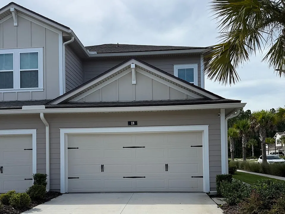 18 Big Pine Ln