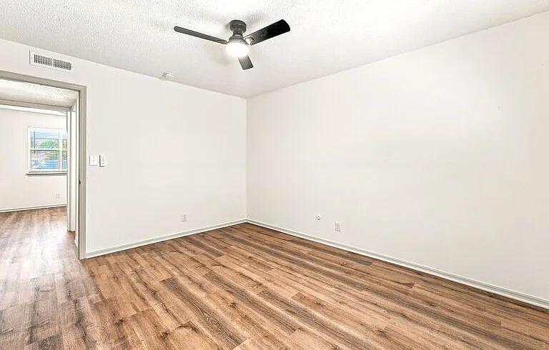 203C Jefferson St — Photo 16