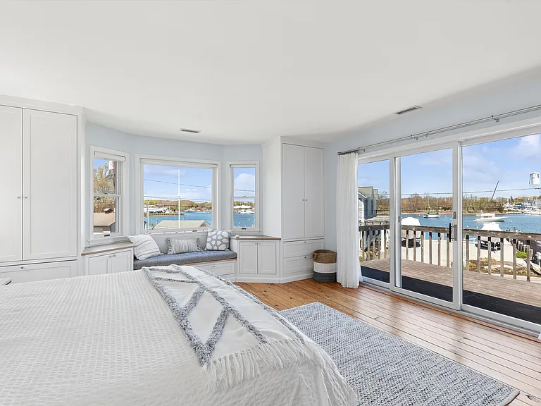 145 Sterling St — Photo 24