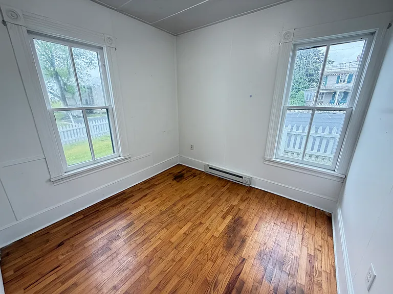 111 Center St #1 — Photo 14