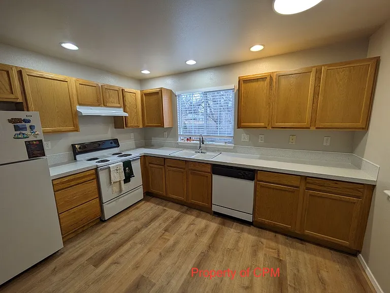 5013 W Clinton St #0 — Photo 3