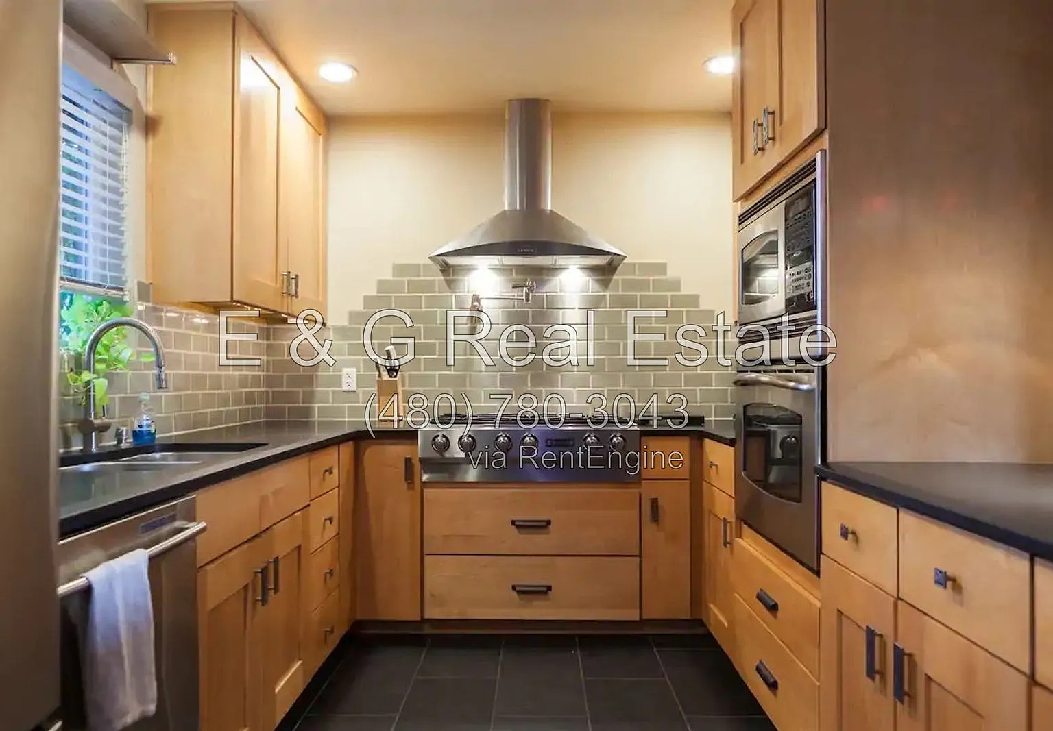 3 bed, 3.0 bath, 2050 sqft, $3,200 — Photo 1